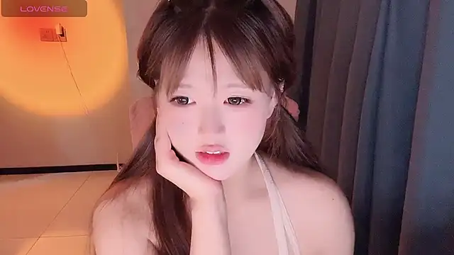 winnie-ww online show from May 27, 2026, 11:39 am