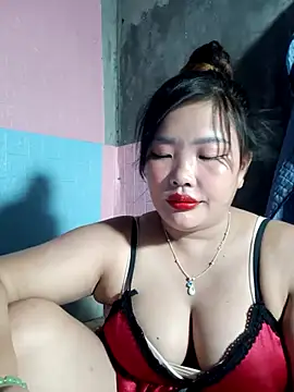Snapshot of Irene-01 chatting on July 5, 2026, 4:25 pm Irene-01 online show from July 5, 2026, 4:25 pm
