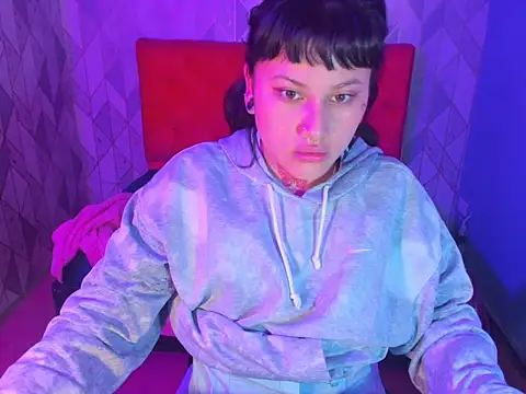 Snapshot of brunne_eva chatting on April 28, 2026, 2:54 pm brunne eva online show from April 28, 2026, 2:54 pm