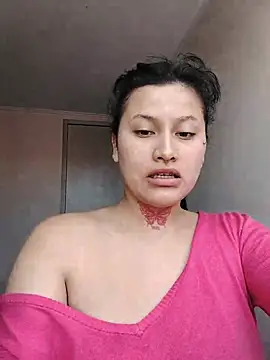 Snapshot of brunne_eva chatting on July 18, 2026, 7:33 pm brunne eva online show from July 18, 2026, 7:33 pm
