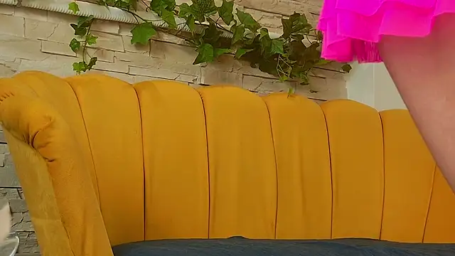 Snapshot of MiaaAngell chatting on March 22, 2026, 5:53 am MiaaAngell online show from March 22, 2026, 5:53 am