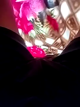 Roy3 2 online show from March 26, 2026, 4:11 am