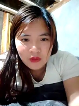 Snapshot of YAONIKUTE chatting on May 4, 2026, 7:44 am YAONIKUTE online show from May 4, 2026, 7:44 am