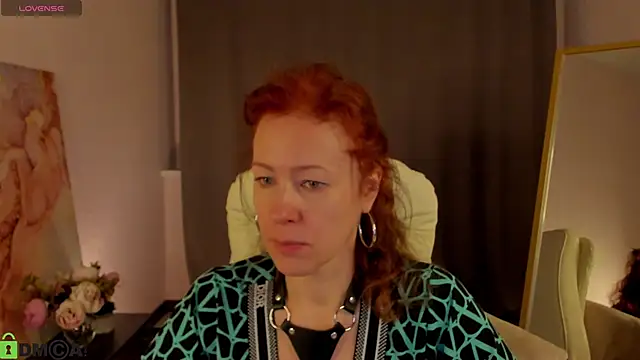 LeticiaRomano online show from April 7, 2026, 4:14 am