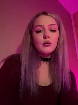 keeeessyyy online show from March 14, 2026, 9:32 pm