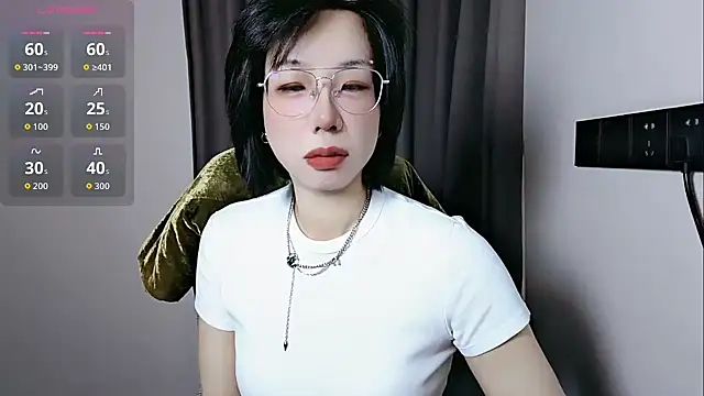 Snapshot of lin_lin_520_520 chatting on April 27, 2026, 7:50 am lin lin 520 520 online show from April 27, 2026, 7:50 am