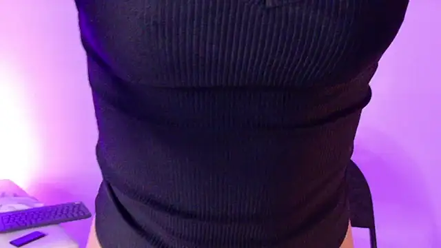 CathMeow  online show from April 10, 2026, 10:28 pm