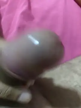 MalditoModelo online show from April 12, 2026, 8:12 pm