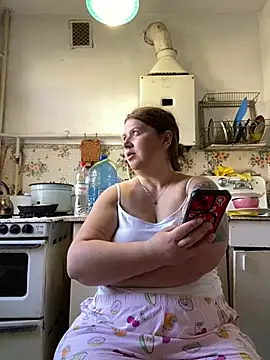 Nenssy555 online show from March 12, 2026, 11:14 am