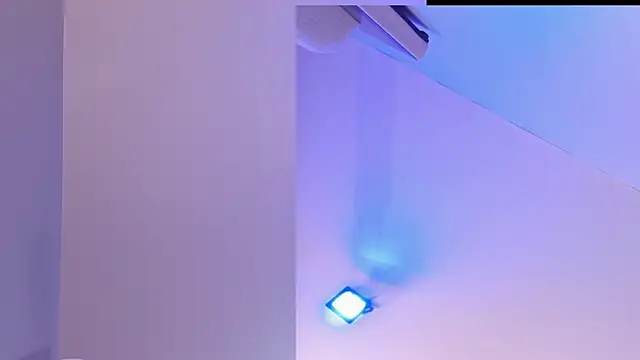 Lia owenss online show from July 19, 2026, 7:32 pm