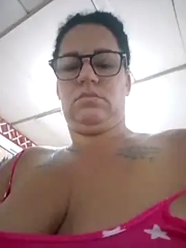 Snapshot of tugordita-hot chatting on April 6, 2026, 4:57 am tugordita-hot online show from April 6, 2026, 4:57 am