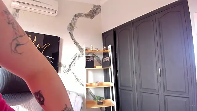 AphroditeSweett online show from March 21, 2026, 8:57 pm