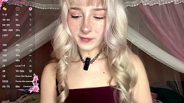 OnlyEva1 online show from March 27, 2026, 8:11 am