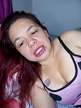 Snapshot of TabooAngel17 chatting on April 7, 2026, 7:21 am TabooAngel17 online show from April 7, 2026, 7:21 am