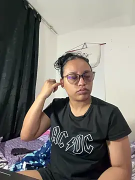 Snapshot of tokio_angel chatting on April 10, 2026, 3:02 am tokio angel online show from April 10, 2026, 3:02 am