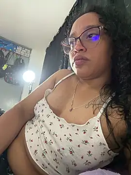 Snapshot of tokio_angel chatting on April 8, 2026, 2:02 am tokio angel online show from April 8, 2026, 2:02 am