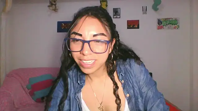 nataliesweet 22 online show from March 19, 2026, 10:43 pm