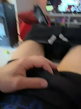 Snapshot of rodden17 chatting on March 23, 2026, 11:54 am rodden17 online show from March 23, 2026, 11:54 am