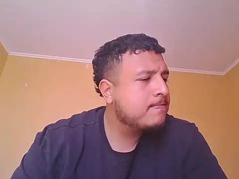 Dc333777 online show from April 22, 2026, 7:09 pm