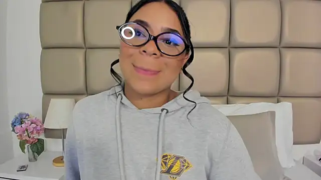 lilly williamss online show from June 4, 2026, 3:55 am