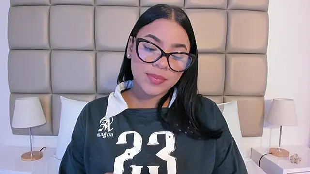 lilly williamss online show from May 14, 2026, 3:03 am
