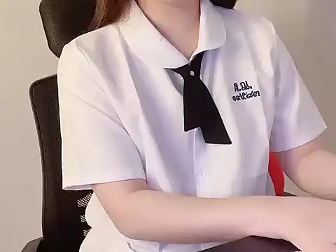 hunhun122 online show from May 3, 2026, 5:05 pm
