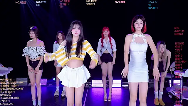 Snapshot of prettygirls-001 chatting on April 12, 2026, 5:44 am prettygirls-001 online show from April 12, 2026, 5:44 am