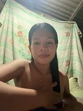 Snapshot of chinny1112 chatting on July 17, 2026, 2:36 pm chinny1112 online show from July 17, 2026, 2:36 pm