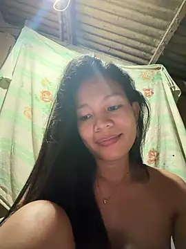 Snapshot of chinny1112 chatting on July 6, 2026, 2:35 pm chinny1112 online show from July 6, 2026, 2:35 pm