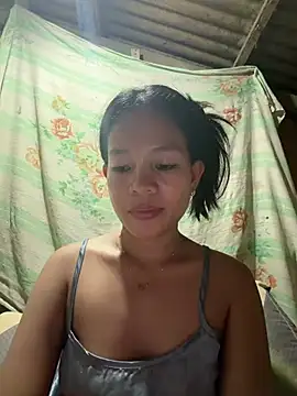 Snapshot of chinny1112 chatting on July 5, 2026, 2:35 pm chinny1112 online show from July 5, 2026, 2:35 pm