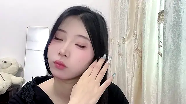 Snapshot of yiyibaby2026 chatting on April 3, 2026, 2:29 am yiyibaby2026 online show from April 3, 2026, 2:29 am