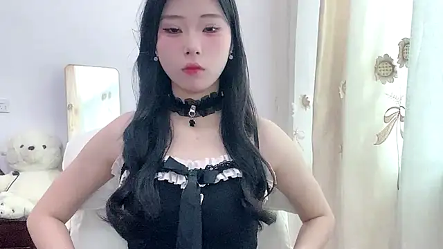 Snapshot of yiyibaby2026 chatting on April 7, 2026, 2:35 am yiyibaby2026 online show from April 7, 2026, 2:35 am