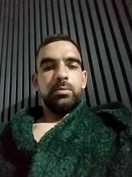 Snapshot of luys23 chatting on April 5, 2026, 3:24 am luys23 online show from April 5, 2026, 3:24 am