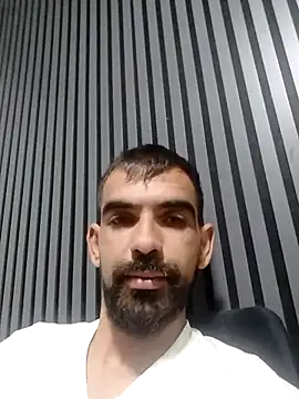 Snapshot of luys23 chatting on March 28, 2026, 4:24 am luys23 online show from March 28, 2026, 4:24 am