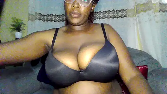 Snapshot of Milky_Titts chatting on May 4, 2026, 1:03 pm Milky Titts online show from May 4, 2026, 1:03 pm