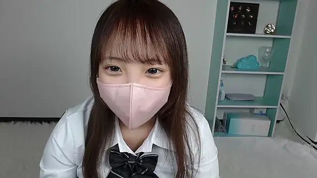 mayu nyann online show from April 11, 2026, 4:09 am