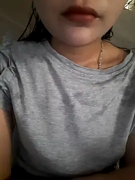 rin2008 online show from April 10, 2026, 1:56 am