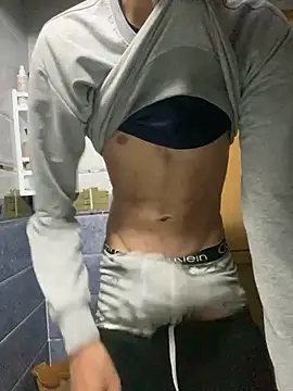 Snapshot of Achrafsad9i chatting on April 8, 2026, 1:51 am Achrafsad9i online show from April 8, 2026, 1:51 am