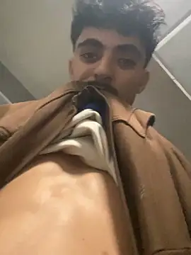 Snapshot of Achrafsad9i chatting on March 20, 2026, 4:30 pm Achrafsad9i online show from March 20, 2026, 4:30 pm