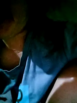 hasaki001 online show from April 1, 2026, 10:28 pm