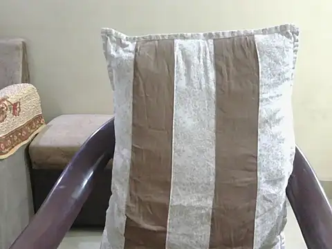 spicy Zara online show from May 9, 2026, 10:07 am