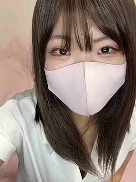 Snapshot of ichigonoiichan chatting on April 14, 2026, 12:04 am ichigonoiichan online show from April 14, 2026, 12:04 am