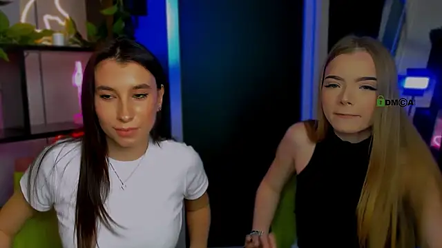 Snapshot of maddy_moah chatting on March 25, 2026, 12:26 pm maddy moah online show from March 25, 2026, 12:26 pm