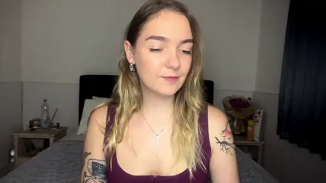 RoxyWet online show from July 29, 2026, 3:11 pm