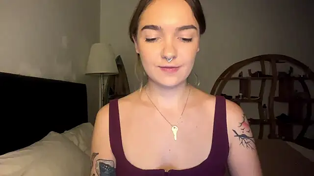 RoxyWet online show from June 26, 2026, 1:28 pm