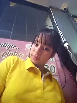 SabrinaWarren  online show from March 19, 2026, 4:23 am