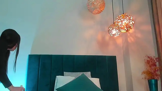 Snapshot of SabrinaWarren_ chatting on May 28, 2026, 12:40 am SabrinaWarren online show from May 28, 2026, 12:40 am