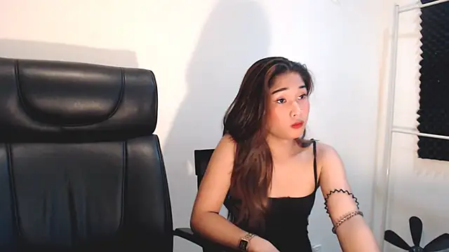 Snapshot of horsemeatcock_ellison chatting on April 14, 2026, 4:28 am horsemeatcock ellison online show from April 14, 2026, 4:28 am