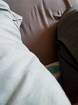 andras3459 online show from April 1, 2026, 7:31 am