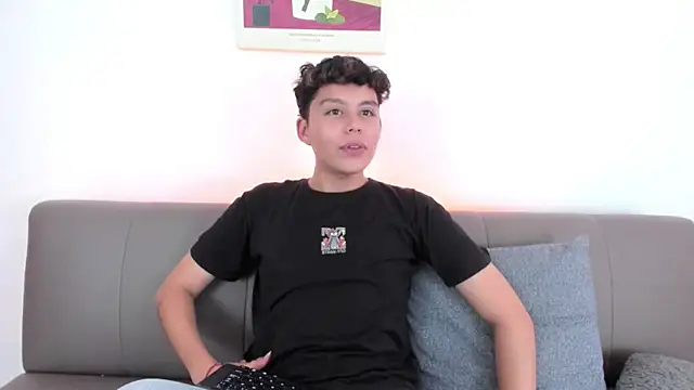 Snapshot of chico_medusa chatting on April 2, 2026, 7:20 pm chico medusa online show from April 2, 2026, 7:20 pm